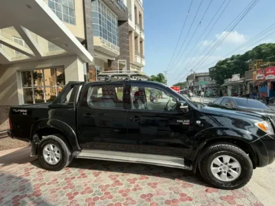 Toyota HIlux 2011