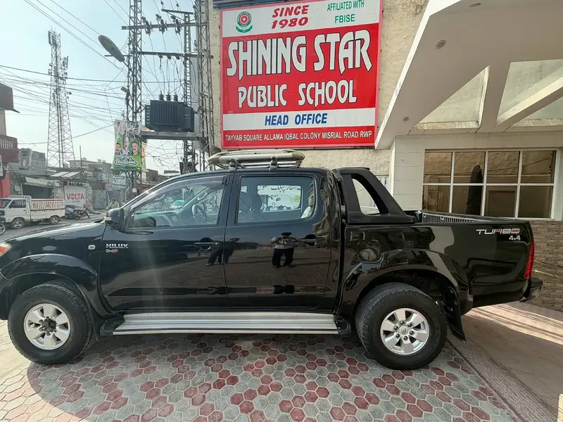 Toyota HIlux 2011