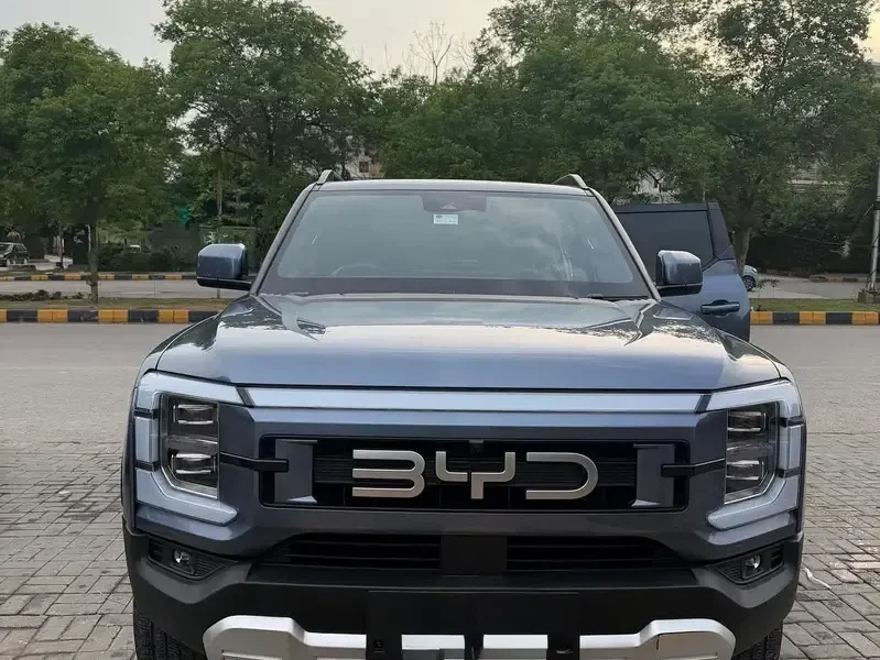 FOR SALE: BYD SHARK 6